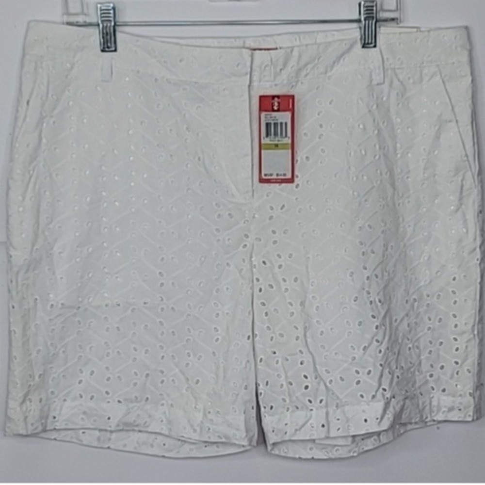 IZOD Eyelet Shorts 14 White Floral Embroidered Cotton Mid Rise Coastal Preppy